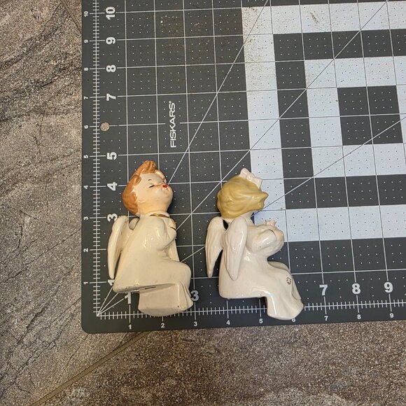 Vintage Kissing Angels on Bench Commodore Japan Porcelain Shelf Sitters - Picture 8 of 8